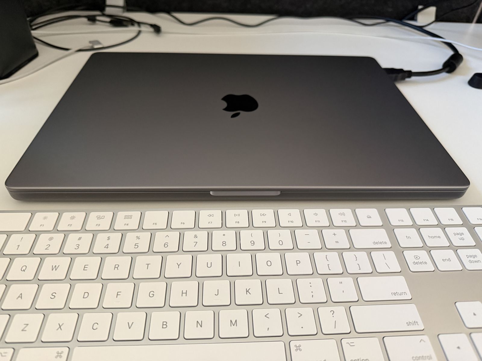 MacBook Pro M1 Pro - 16" Space Grey