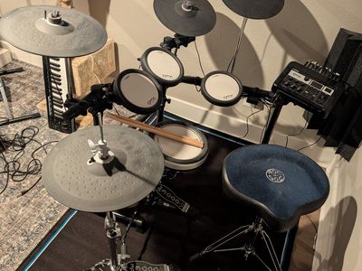 Yamaha DTX 6K3-X w/bass drum pedal