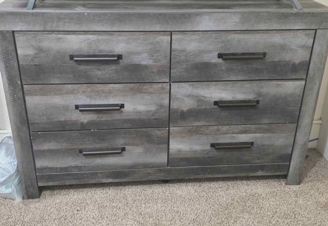 Rustic Farmhouse Style Grey Wooden Headboard - Queen Size