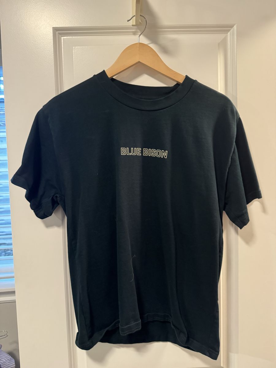 Blue Bison 'My Drug Of Choice Is White Powder' Ski Graphic T-Shirt - Black, Size Small