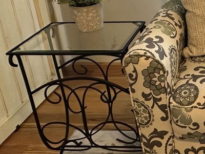 Two Matching Accent Tables $35 each or $60 for both