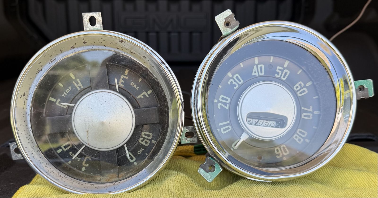 Vintage 1954 1955 Chevy Truck Instrument Gauge Cluster Assembly OEM - Tested Works. Could arrange shipping.