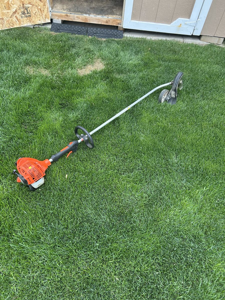 Echo straight shaft edger