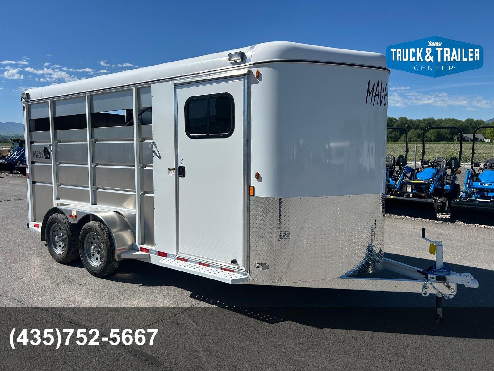 2026 Maverick 3 Horse Slant Load