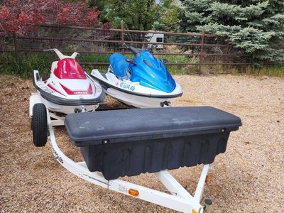 2004 and 1993 Yamaha WaveRunners with trailer
