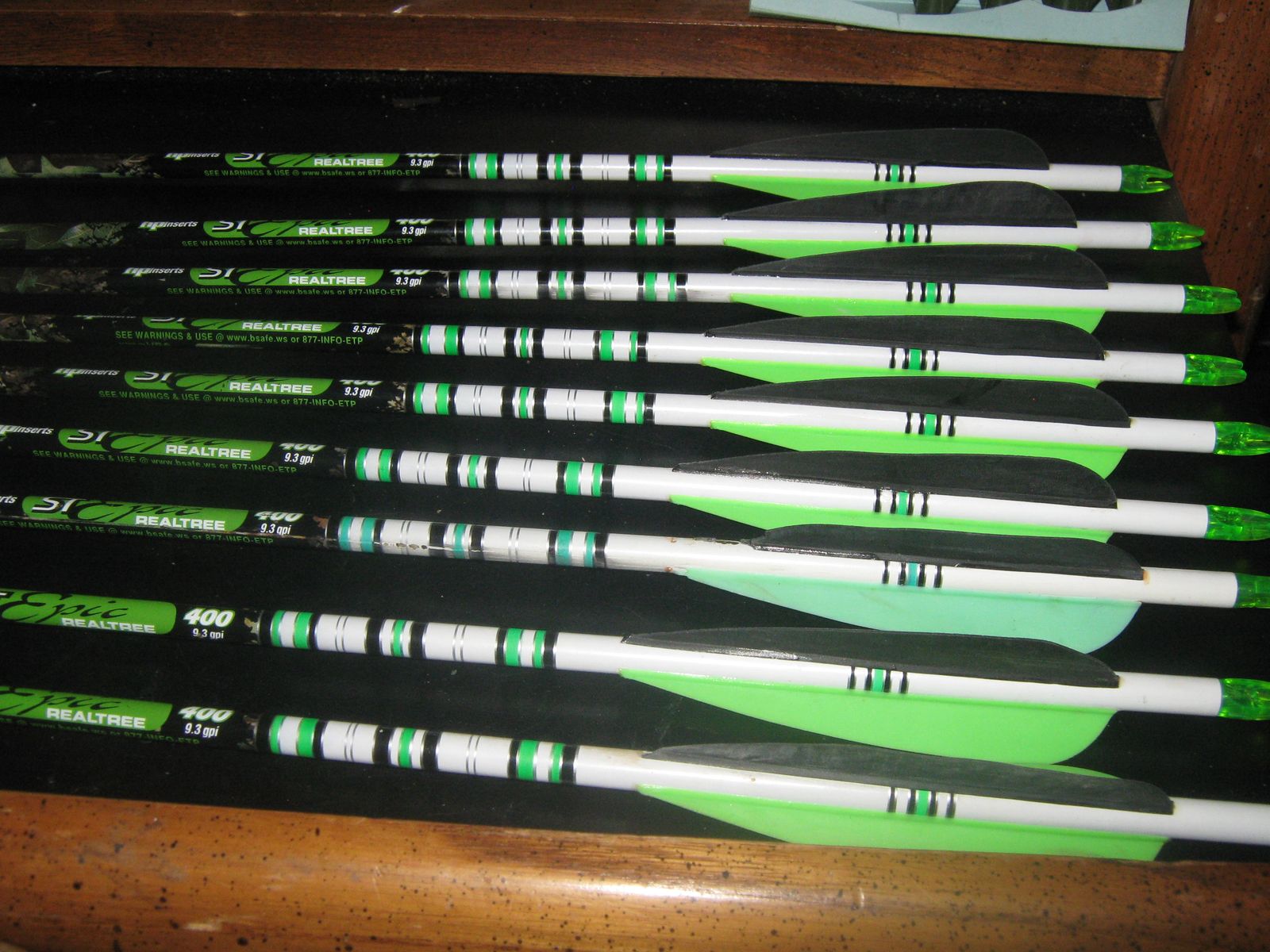 9 EASTON ST EPIC 400's NEW OLD STOCK >OLD STYLE CAMO Arrows