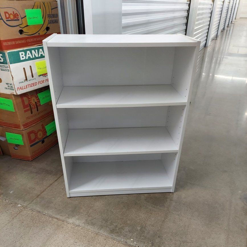 White 3-Tier Bookcase/Bookshelf