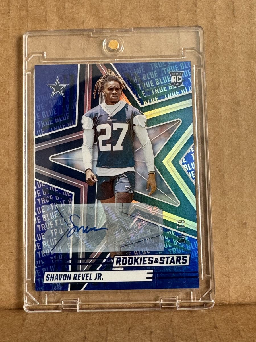 Dalas Rookie  Card with Auto