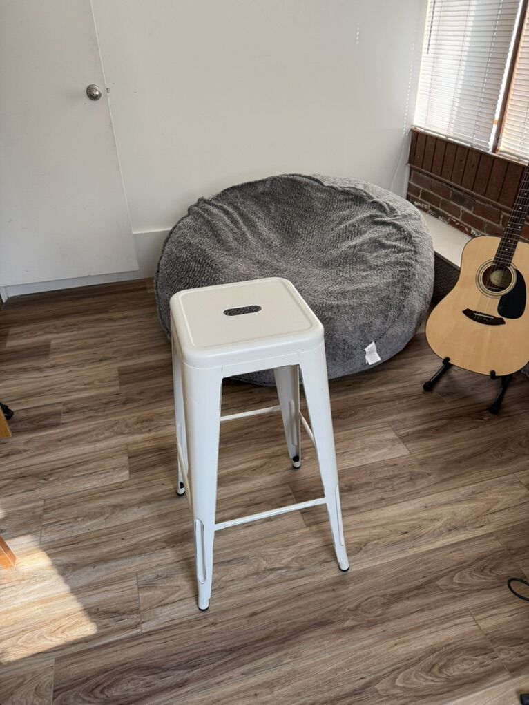 4 Tall White Barstools