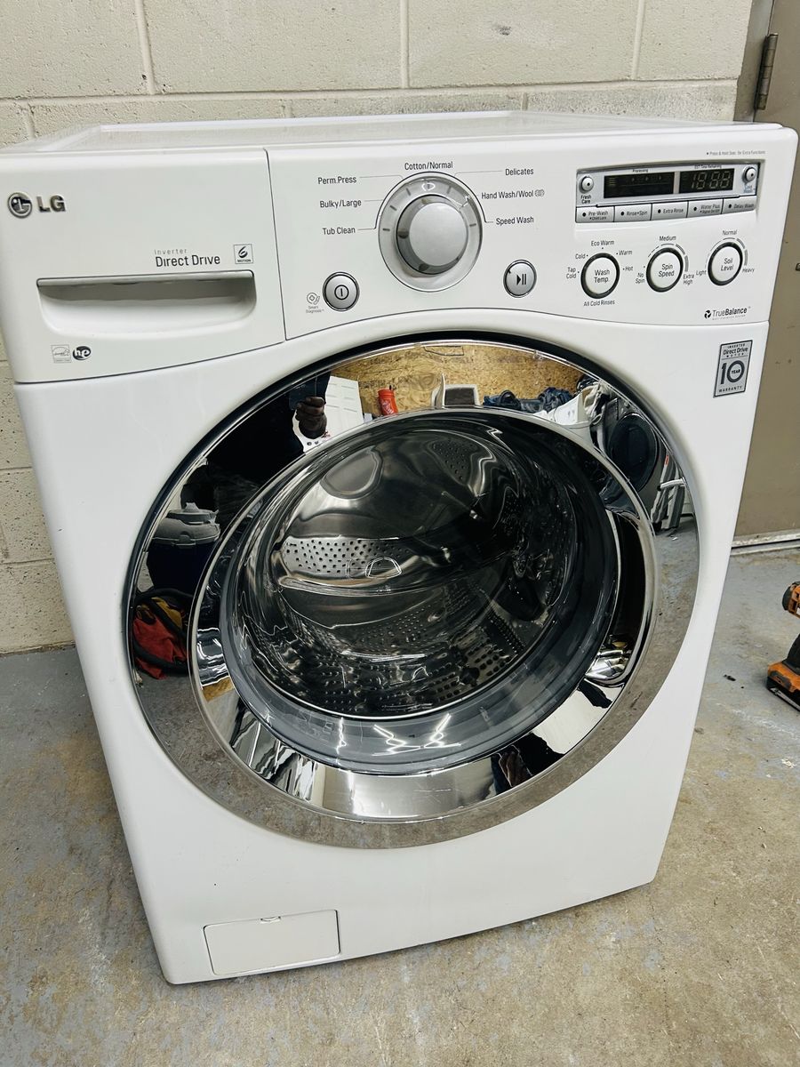 LG 4.5 cu ft capacity washing machine
