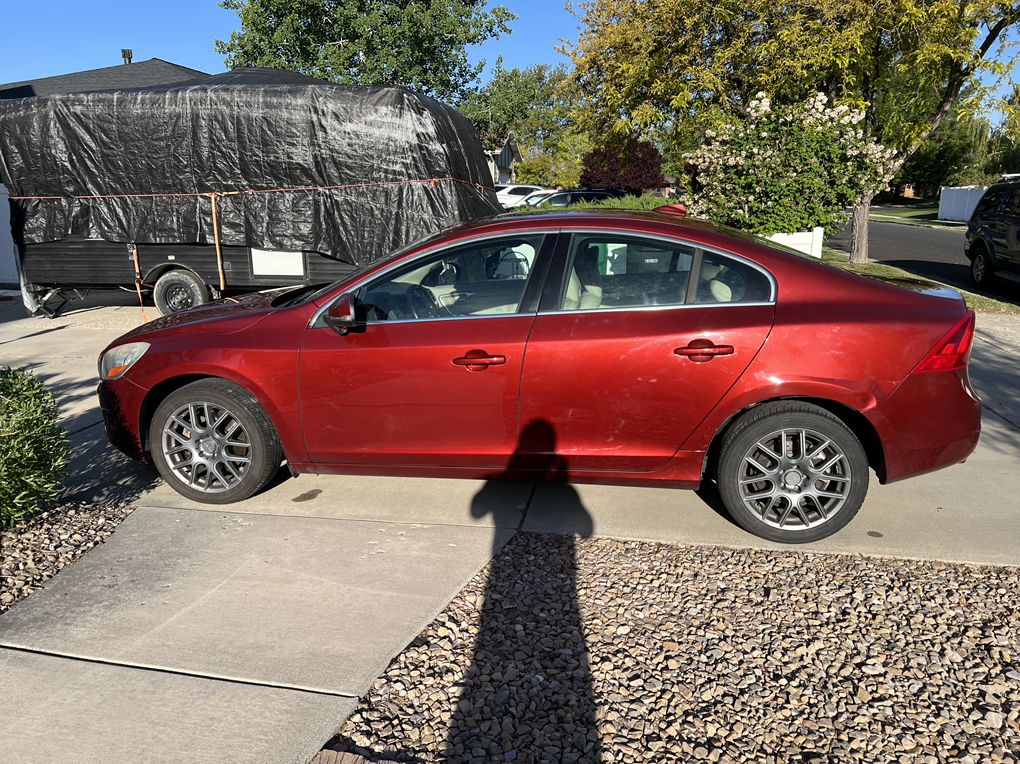 2013 Volvo S60 T5 Platinum