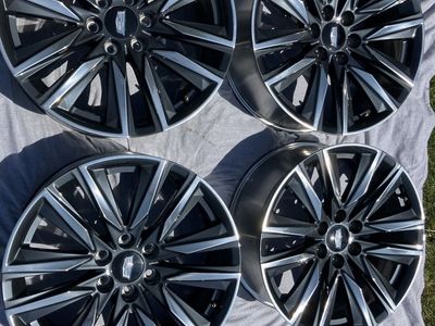22" OEM Cadillac Escalade Wheels - Set of 4 (6x139.7 / 6x5.5)
