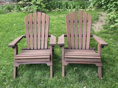 2 Folding Outdoor Wooden Adirondack Patio Chairs