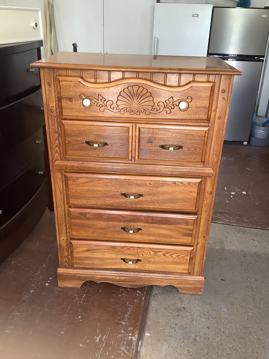 All Wood 5 Drawer Dresser