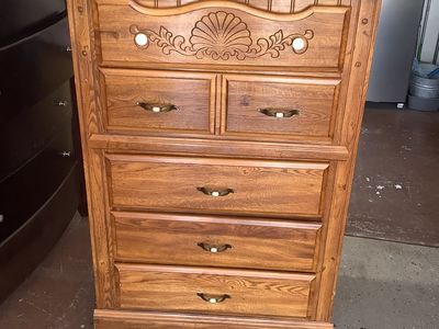All Wood 5 Drawer Dresser