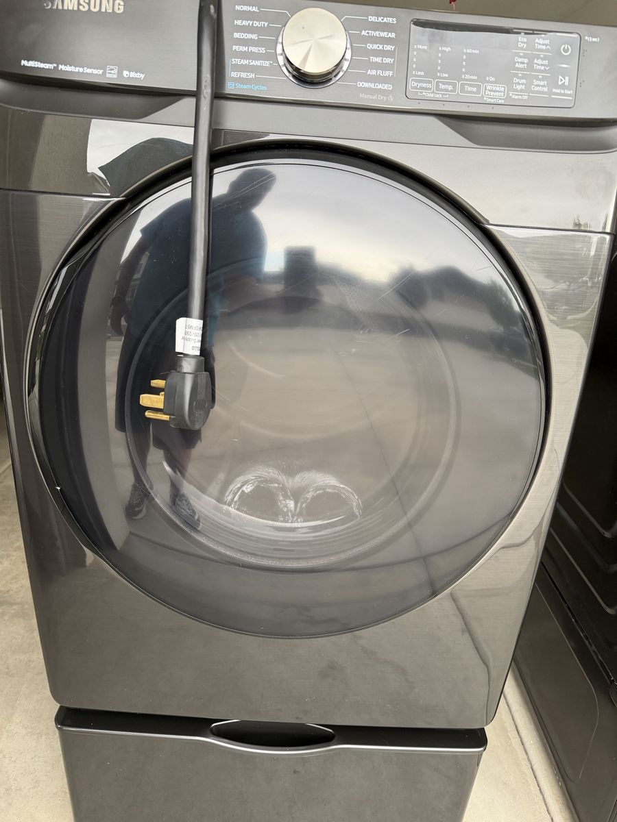 Samsung Front Load Electric Washer & Dryer Set (Silver) with Pedestals - Excellent Condition