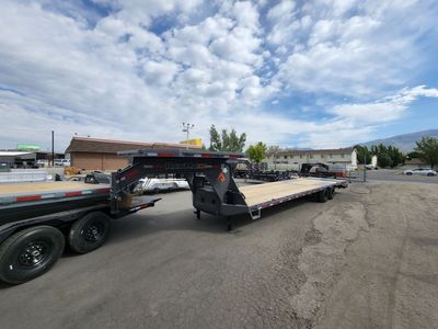 2026 RawMaxx 36' FDXD Gooseneck 40K with Neck Deck