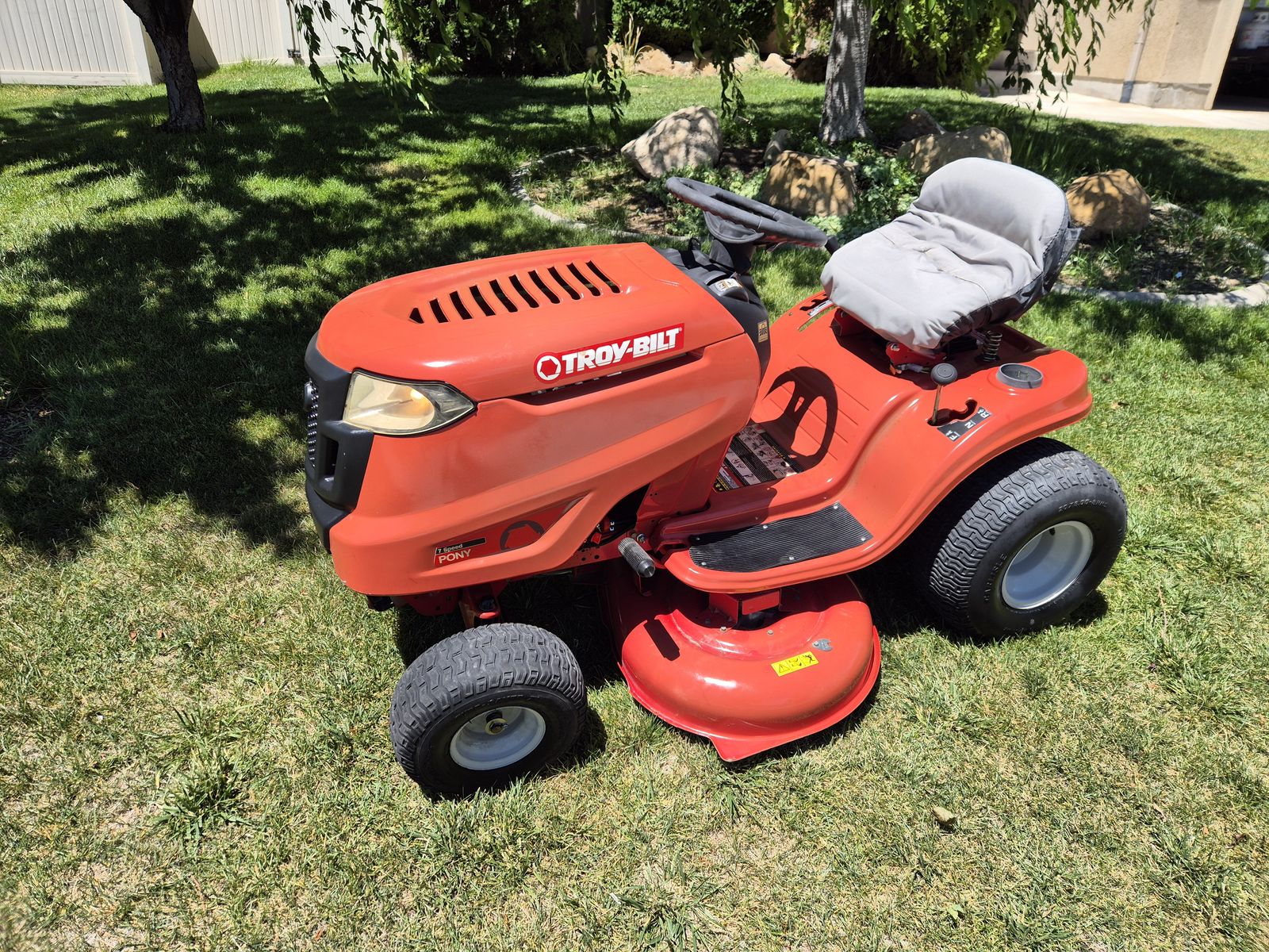 Troy Bilt Pony Riding Mower