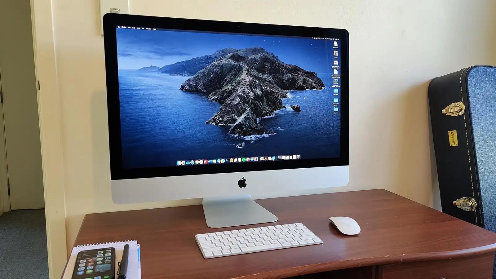 Apple iMac Retina 5K 27-inch 2020 i5 3.3GHz 24GB RAM 4GB AMD Radeon Pro 5300