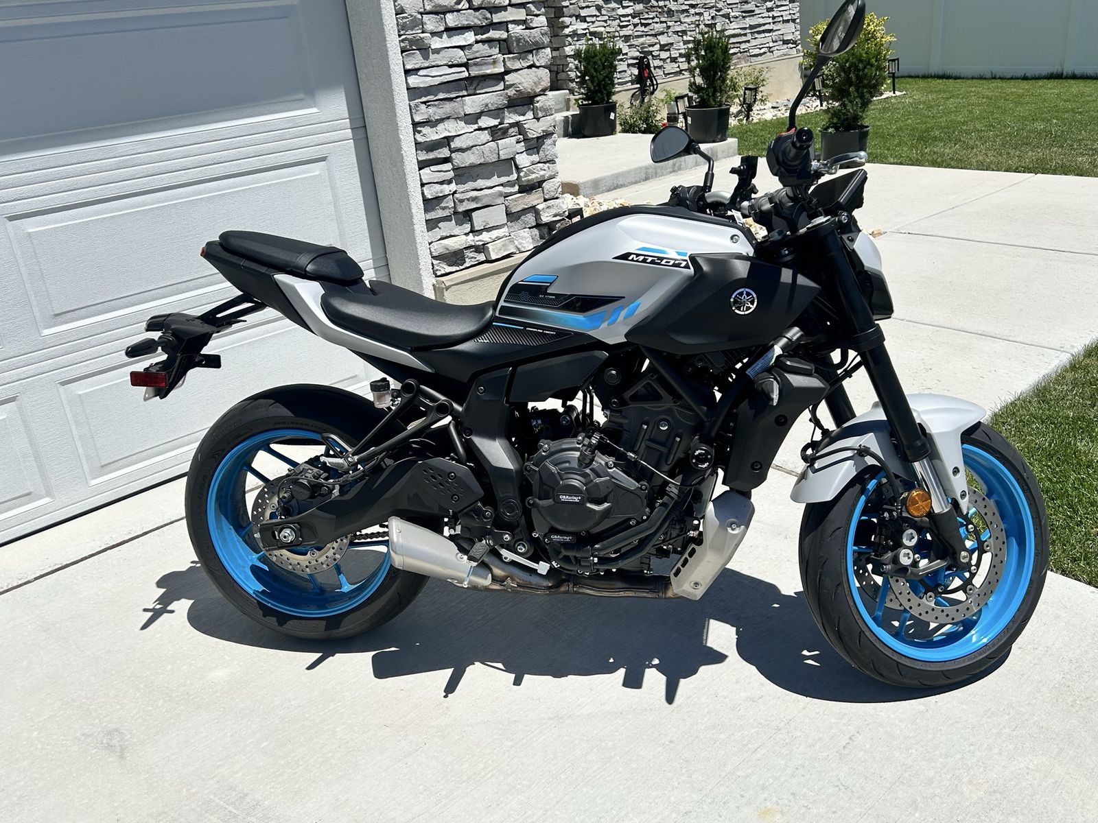 2025 Yamaha MT-07 – Only 690 Miles