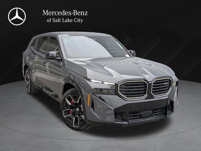 2025 BMW XM Base