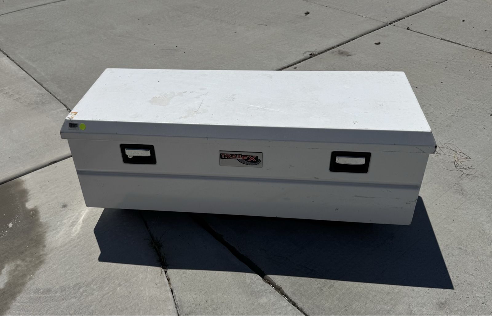TrailFX Truck Box 47" x 20" x 19" White LIKE NEW!