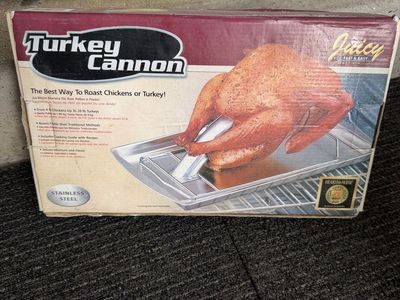 Turkey Cannon Stainless Steel Roast Chicken and Turkey Roaster