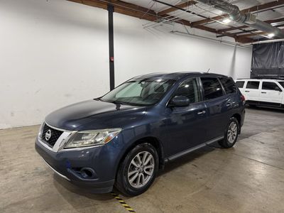2014 Nissan Pathfinder SV