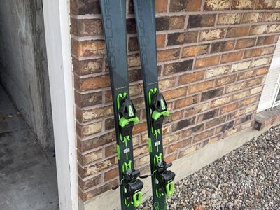 Elan Explore 80 Skis With Bindings
