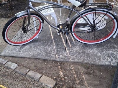 Unbranded Cruiser Bike, Gray/Red/White, Rear Rack, Single Speed, Beach Cruiser Style