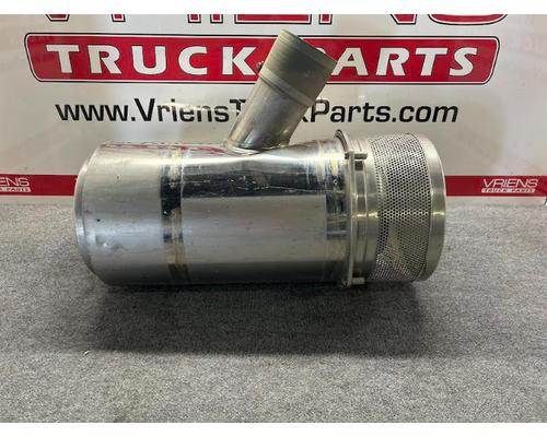 Freightliner Air Cleaner / Air Filter Housing