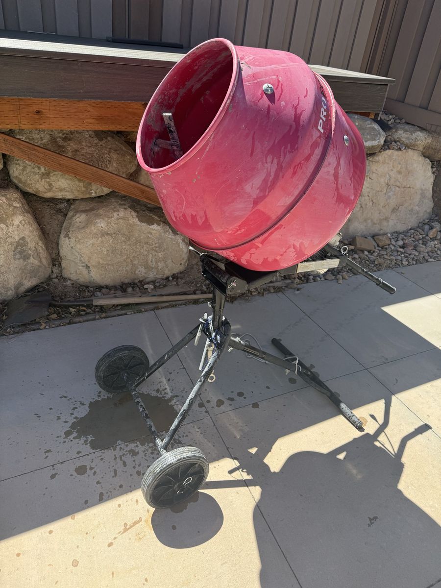 5 cu. ft. Electric Cement Mixer – Lightly Used