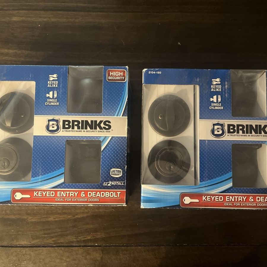 2 Brinks Keyed Entry Door Knob & Deadbolt Set Model 2104-150)