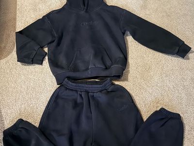 Youth Comfrt Black Hoodie & Sweatpants Set - Size XL - Unisex Athleisure
