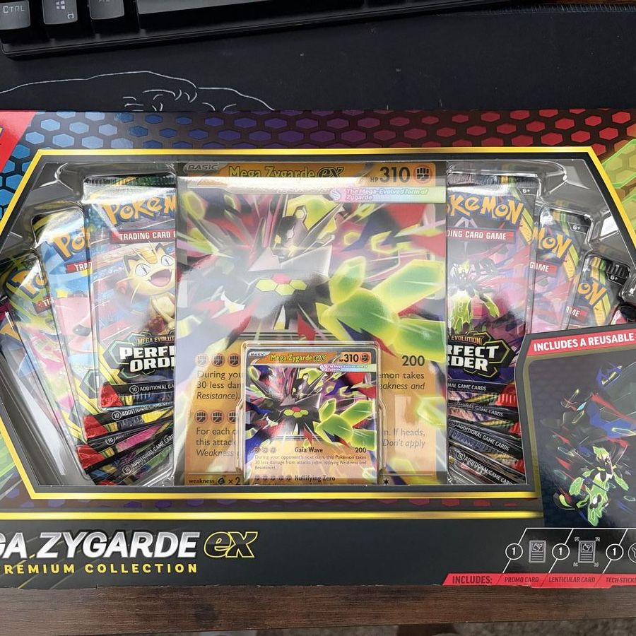 Mega Zygarde-ex Premium Collection by GCC Pokémon