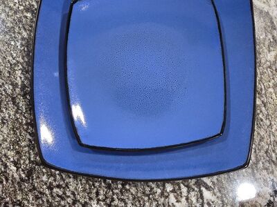 Dinner Ware - Plates and saucers