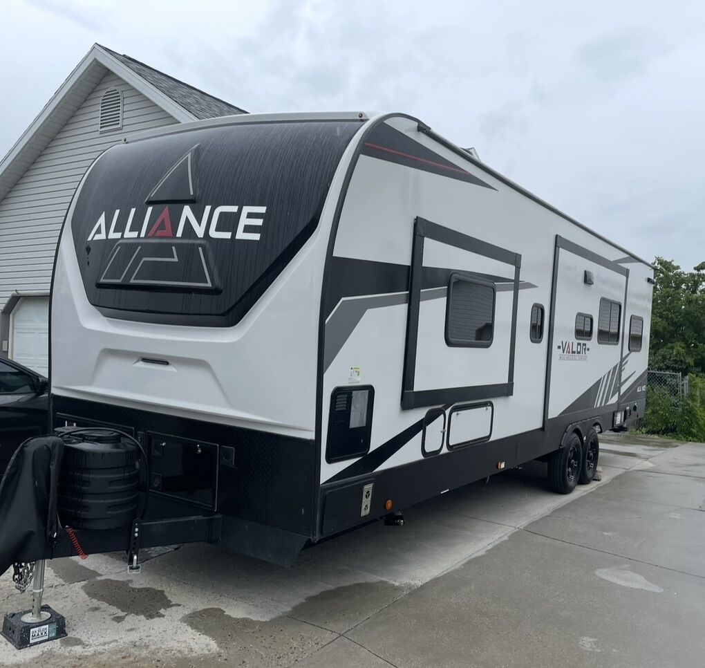 2024 Alliance Valor 29T18 Toy Hauler
