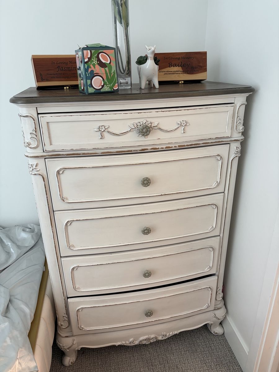 5 Drawer Dresser