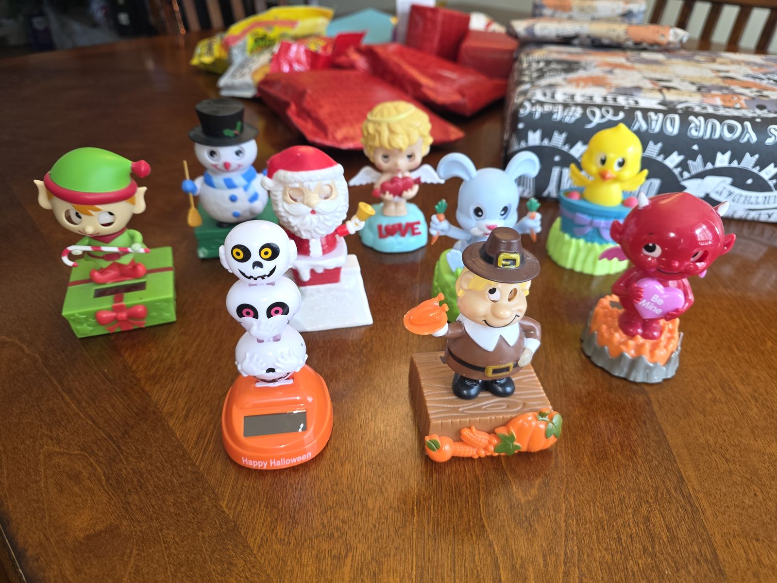 Holiday Bobble Set - Solar Powered