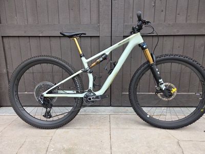 Specialized Epic 8 Pro Evo -Med -NEW