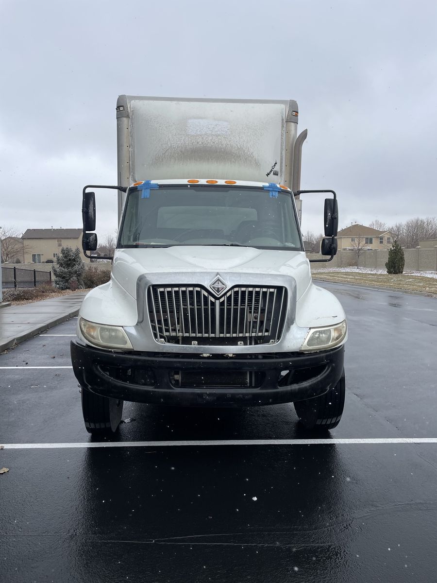 2009 International DuraStar 4300 