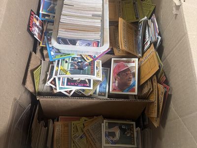Large Lot Vintage Baseball Cards - Assorted Teams & Players