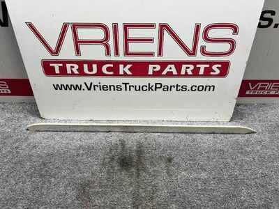 Kenworth Aluminum Trim Grille Extension, Part # K167-347