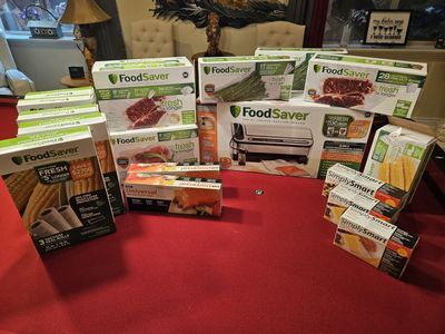 FoodSaver Vacuum Sealing System (Model 4980)