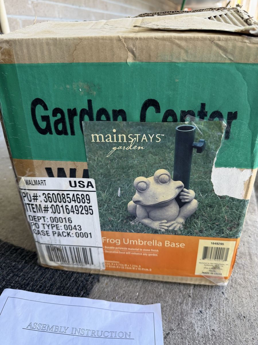Mainstays Garden Frog Umbrella Base Stone Finish Patio Decoration