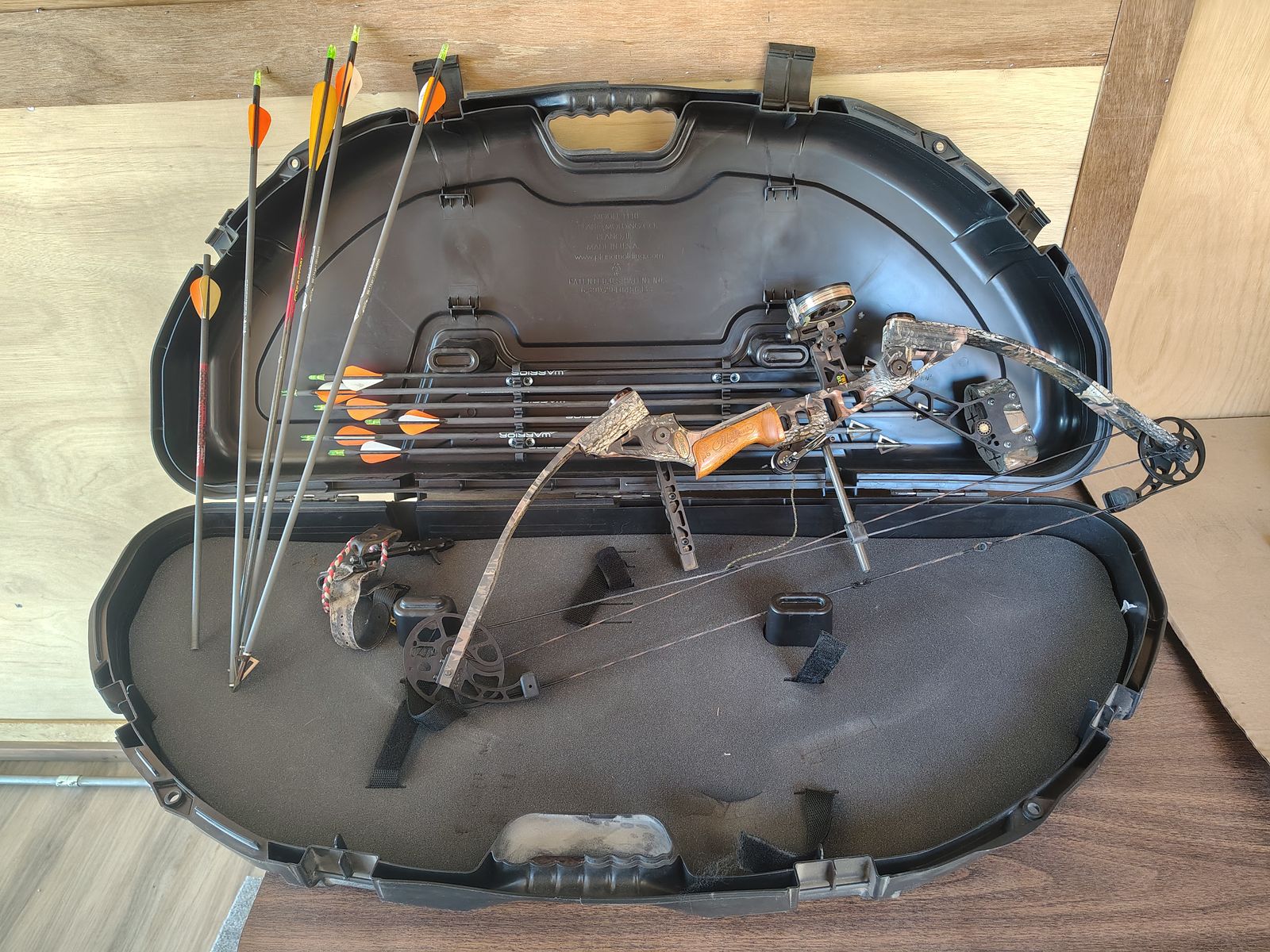 MATHEWS  SOLO  CAM  BOW COMBO - $460