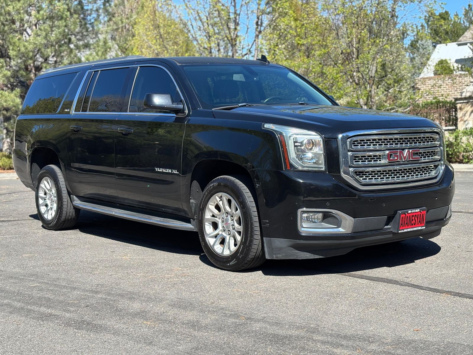 2017 GMC Yukon XL SLE