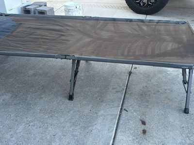 Xl cot