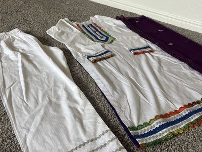 Women's 3-Piece White Shalwar Kameez Suit with Purple Dupatta and Embroidered Trim