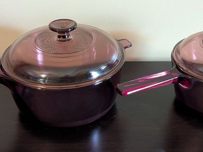 Vintage Visions Corning Cranberry Saucepan W/Lid Set - Non Stick - 1.5 L and 2.5 L